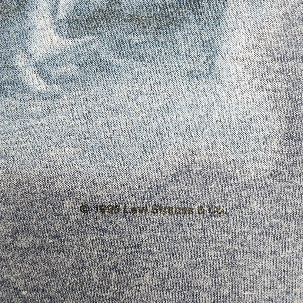 Vintafe 1996 90s LEVI's Blue Jeans Mens T-Shirt L‎ Single Stitch USA Made Promo
